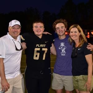 Meet your Posher, Kelly